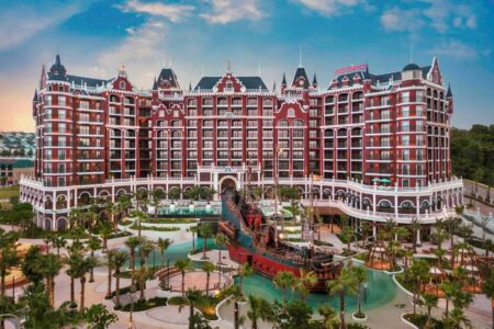 Combo Mövenpick Resort Phan Thiet 5 Pirates Splash & Dash
